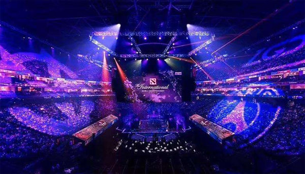 件虽然受到 件虽然受到