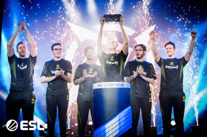 青年才俊 青年才俊