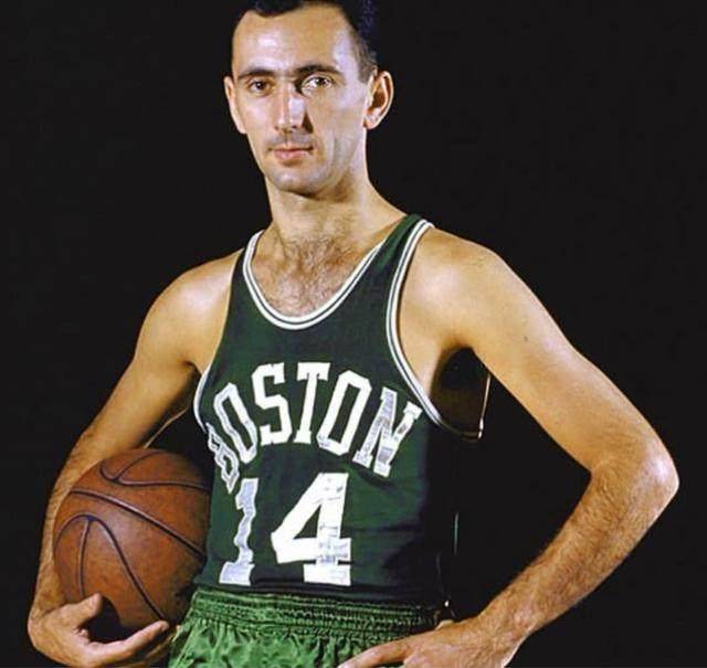 题具有现实 题具有现实