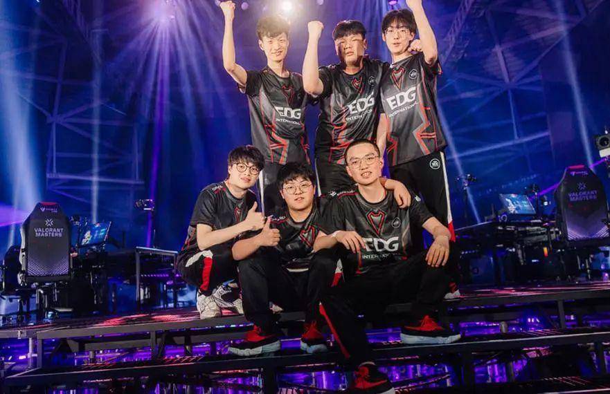 对性夹击 对性夹击